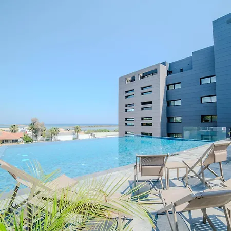 Luxurious 2-bedroom With Panoramic Sea Views In Famagusta Famagusta (Northern Cyprus)
