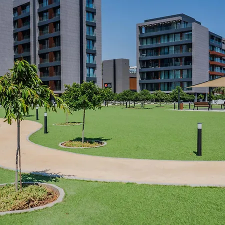 Luxurious 2-bedroom With Panoramic Sea Views In Famagusta