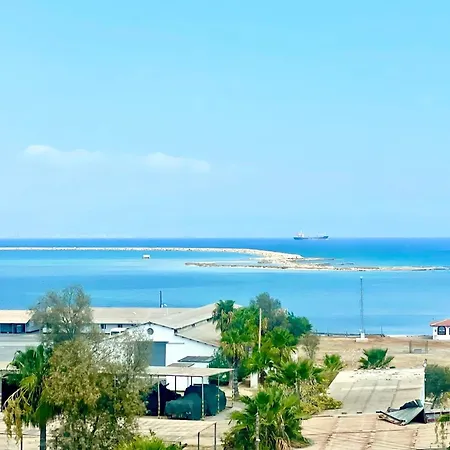 Luxurious 2-bedroom With Panoramic Sea Views In Famagusta Apartmán *