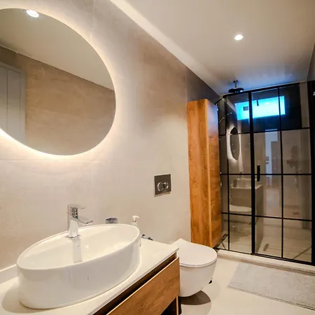 Luxurious 2-bedroom With Panoramic Sea Views In Famagusta * Famagusta (Northern Cyprus)