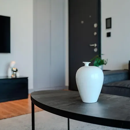 Luxurious 2-bedroom With Panoramic Sea Views In Famagusta Apartment *
