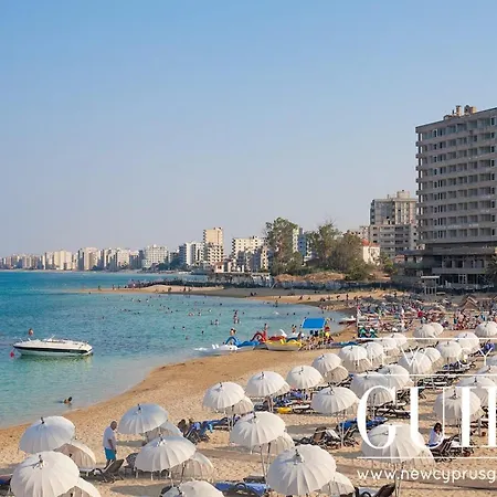 Apartment Luxurious 2-bedroom With Panoramic Sea Views In Famagusta *